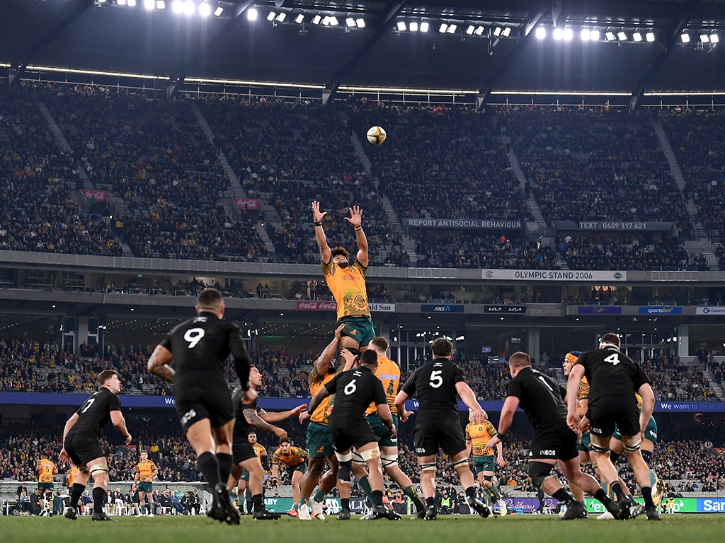 Wallabies v All Blacks in the Bledisloe Cup at the MCG